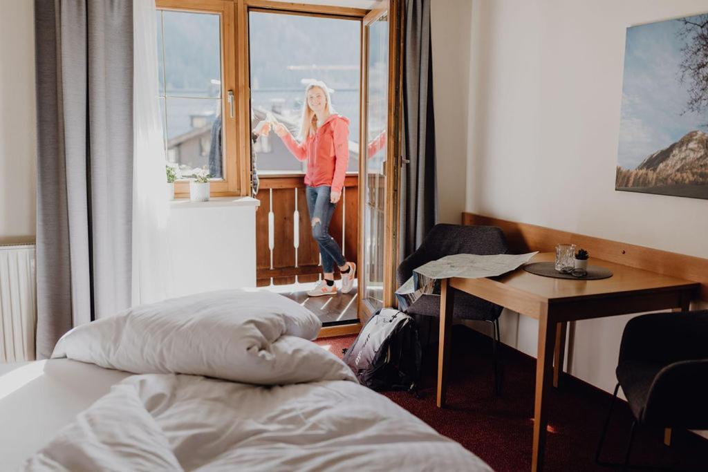 Dorfcafe Unken Hotelpension Swirtshaus Im Dorf Eksteriør bilde